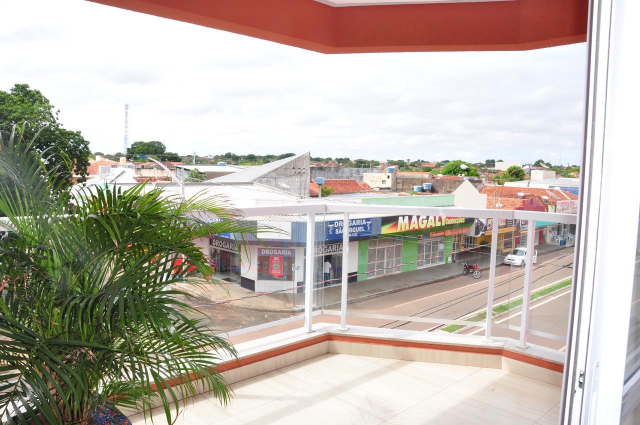 Hotel Sao Miguel Sao Miguel do Araguaia Exterior photo